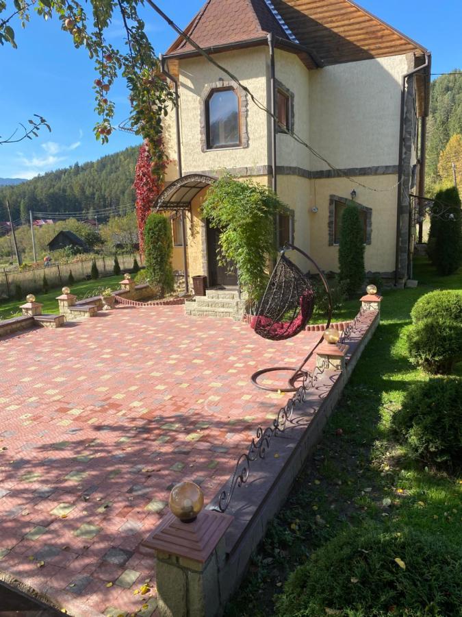 Villa Золото Карпат Jaremtsche Exterior foto